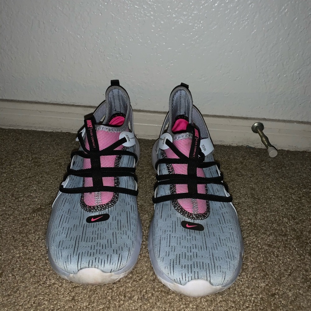 Nike running shoes women’s size 7